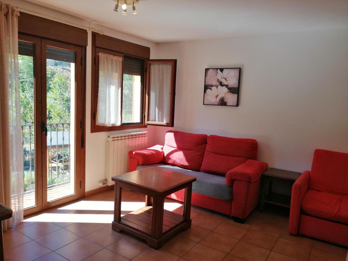 Apartamentos Mobison Салинас-де-Бьельса Экстерьер фото